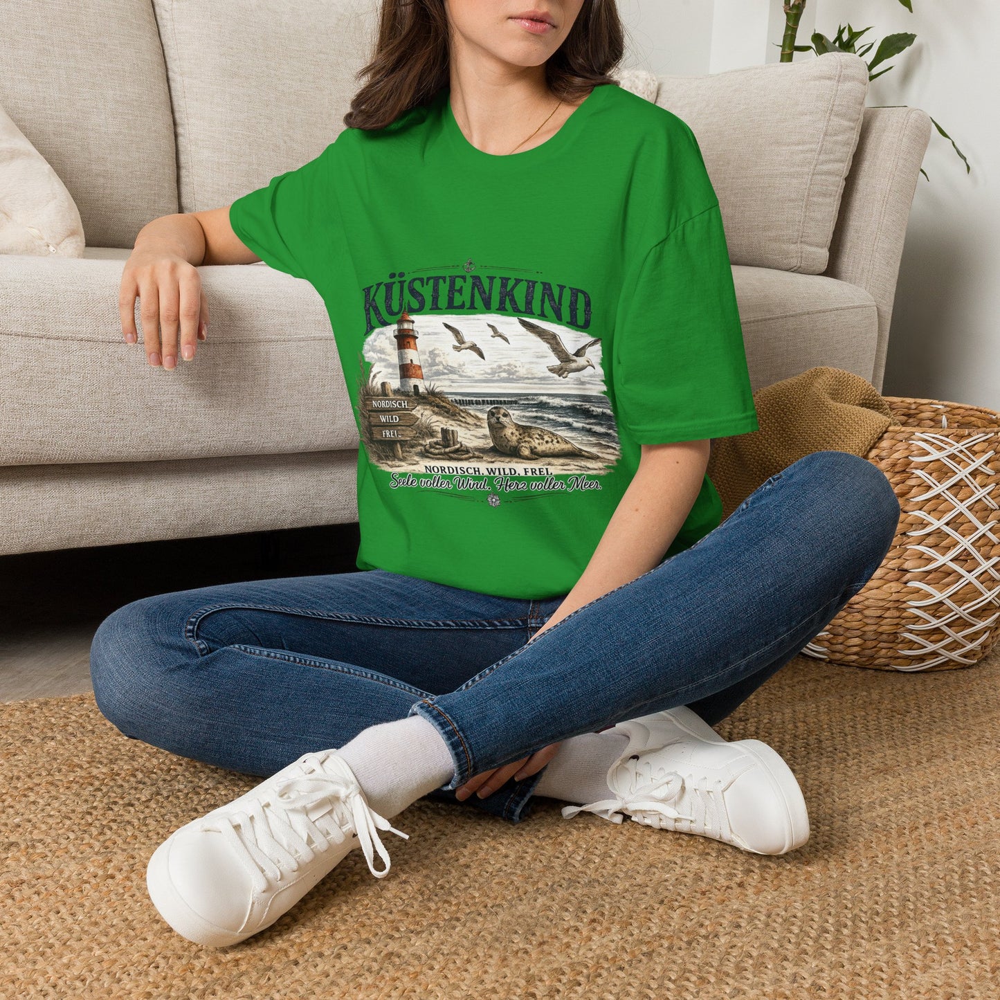 🌊 Küstenkind – Nordisch. Wild. Frei. | Vintage Nordsee T-Shirt mit Robbe & Leuchtturm
