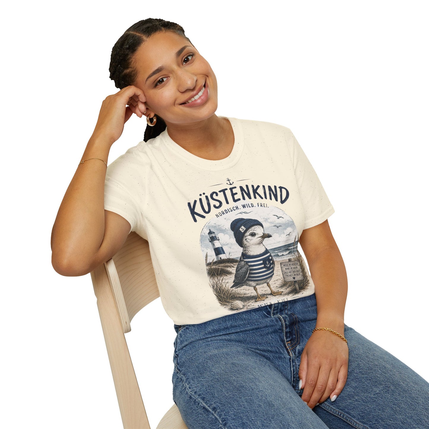 Küstenkind Möwe T-Shirt – Nordisch. Wild. Frei. | Maritimes Küstendesign für Nordsee- & Ostseefans