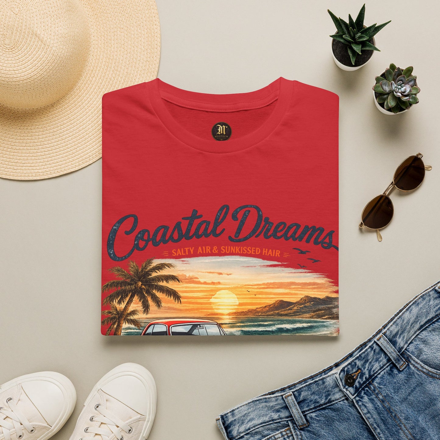 Coastal Dreams T-Shirt – Salzige Luft & Sonnengeküsstes Haar | Vintage Oldtimer Strand Motiv