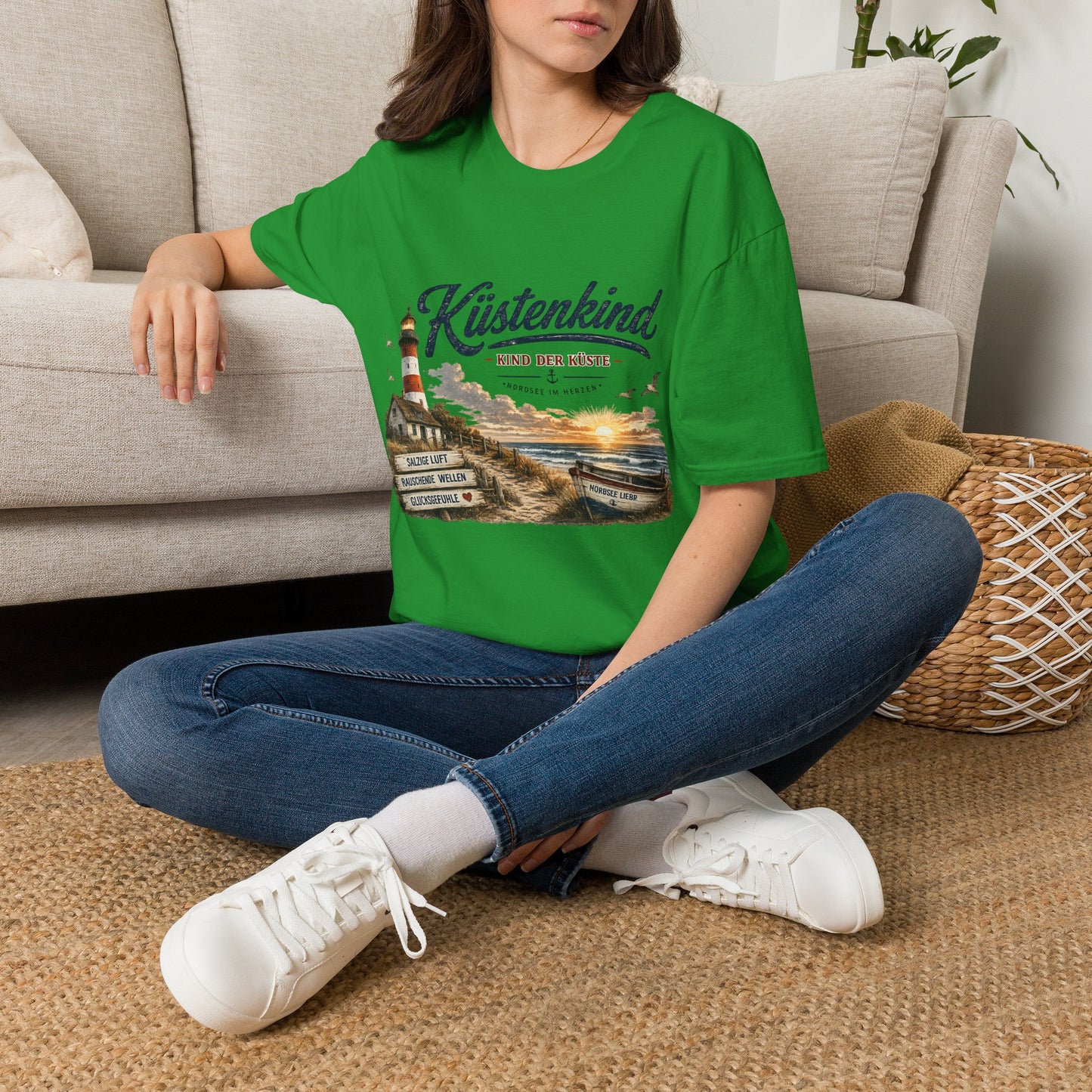 Küstenkind T-Shirt – Kind der Küste | Nordsee im Herzen | Vintage Leuchtturm Strand Design | Maritimes Sommer Shirt