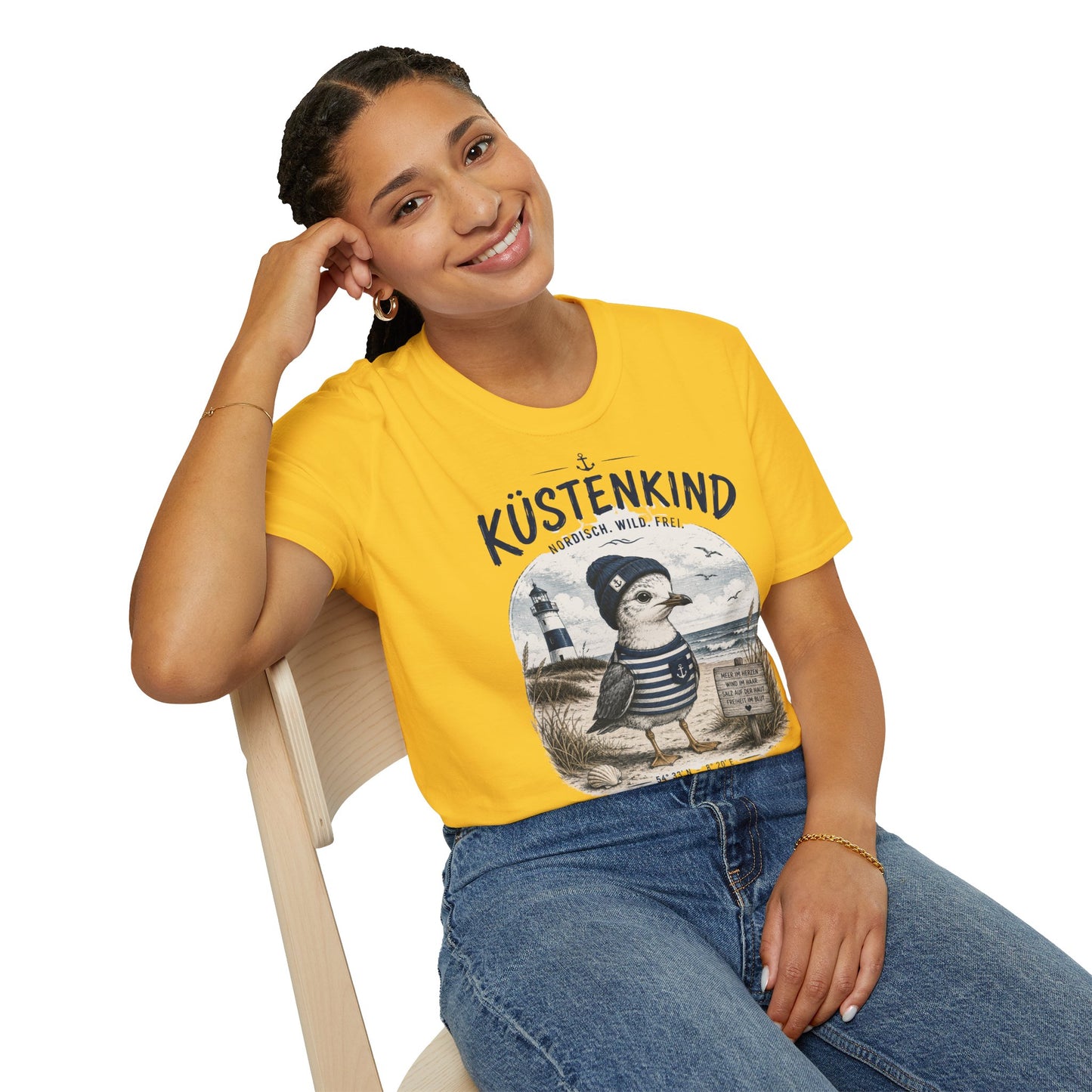 Küstenkind Möwe T-Shirt – Nordisch. Wild. Frei. | Maritimes Küstendesign für Nordsee- & Ostseefans