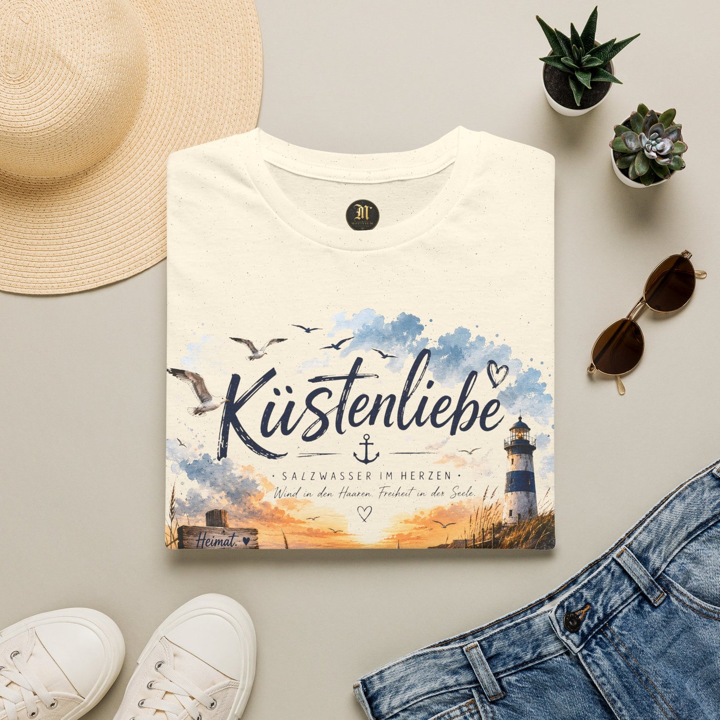 Küstenliebe T-Shirt – Salzwasser im Herzen | Maritimes Strandshirt für Meer- und Küstenfans
