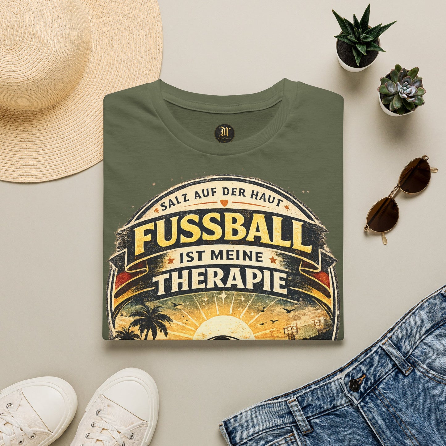 Fußball ist meine Therapie Shirt | Vintage Fußball Sommer Beach Lifestyle T-Shirt