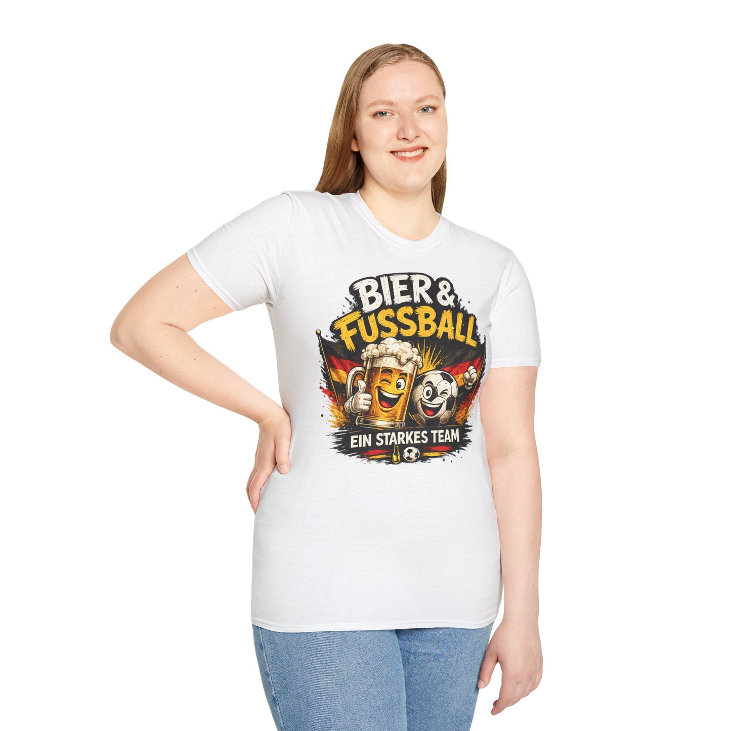 Bier & Fußball – Ein starkes Team | Deutschland Fan T-Shirt | Lustiges Fußball & Bier Design