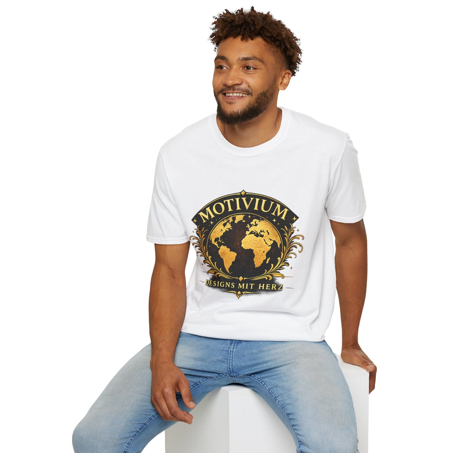 Motivium World Edition – Premium T-Shirt | Designs mit Herz