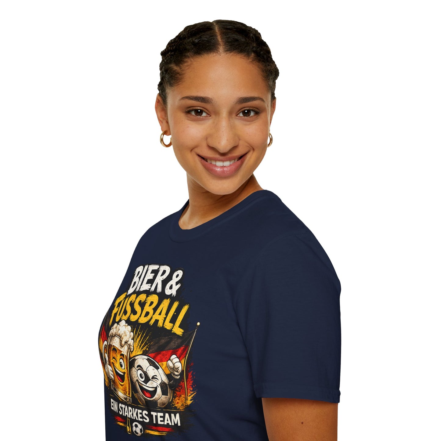 Bier & Fußball – Ein starkes Team | Deutschland Fan T-Shirt | Lustiges Fußball & Bier Design