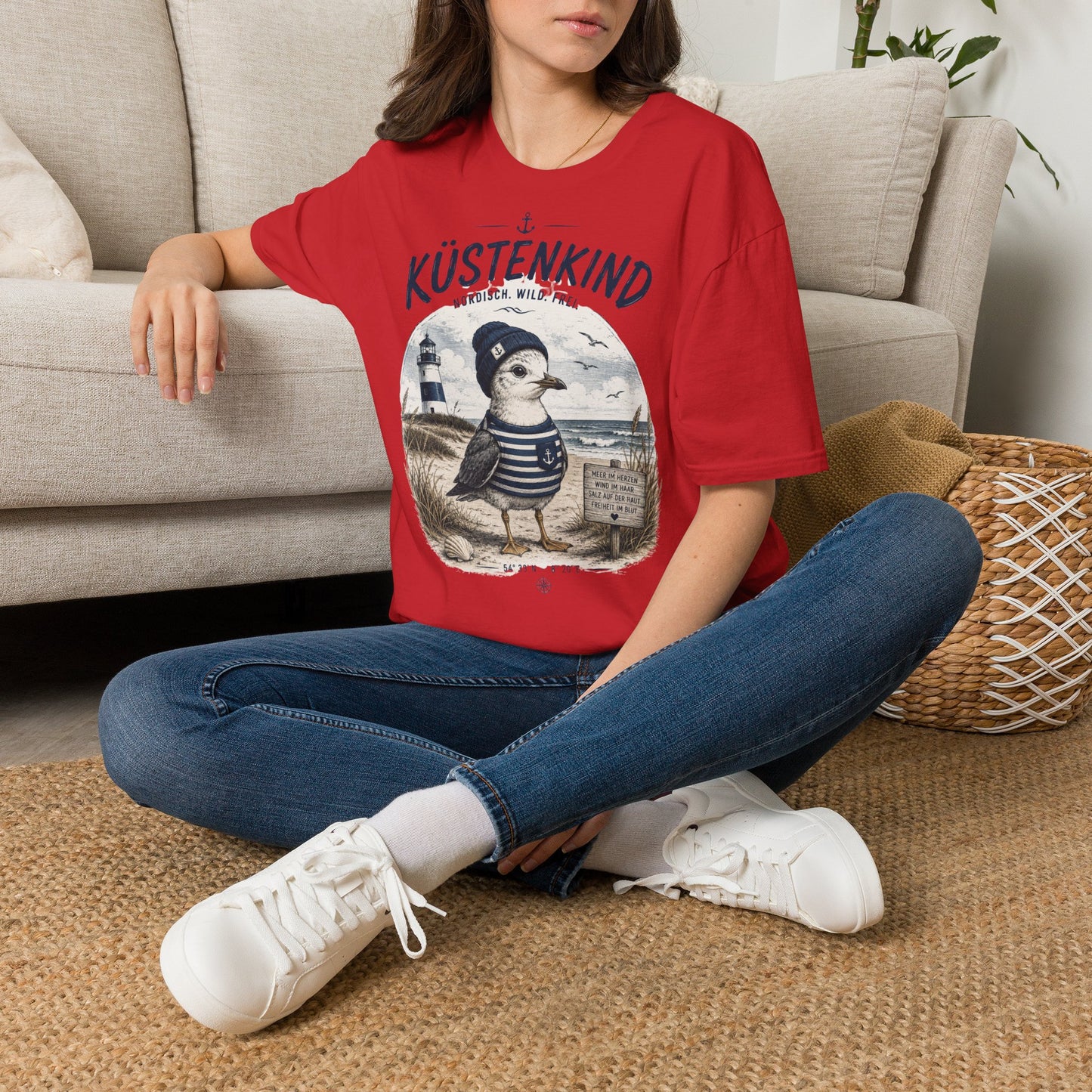 Küstenkind Möwe T-Shirt – Nordisch. Wild. Frei. | Maritimes Küstendesign für Nordsee- & Ostseefans