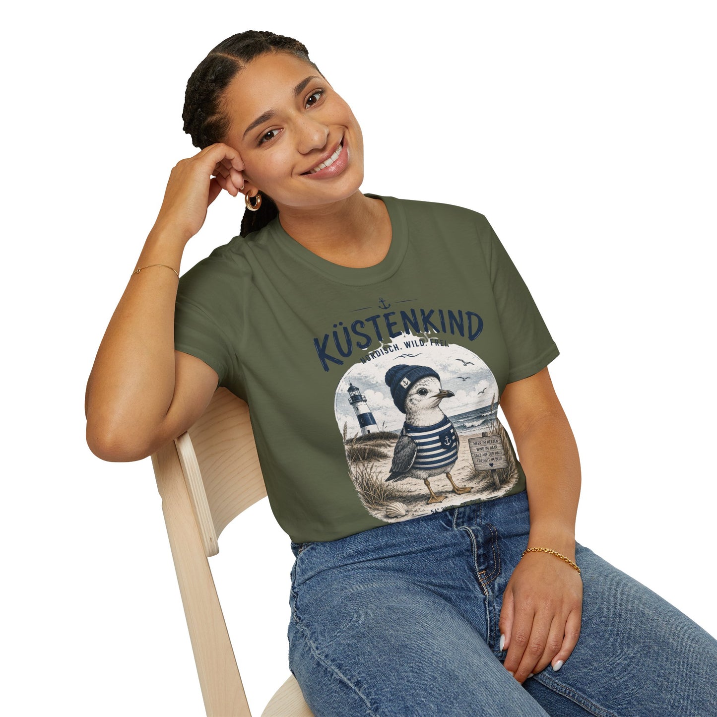 Küstenkind Möwe T-Shirt – Nordisch. Wild. Frei. | Maritimes Küstendesign für Nordsee- & Ostseefans