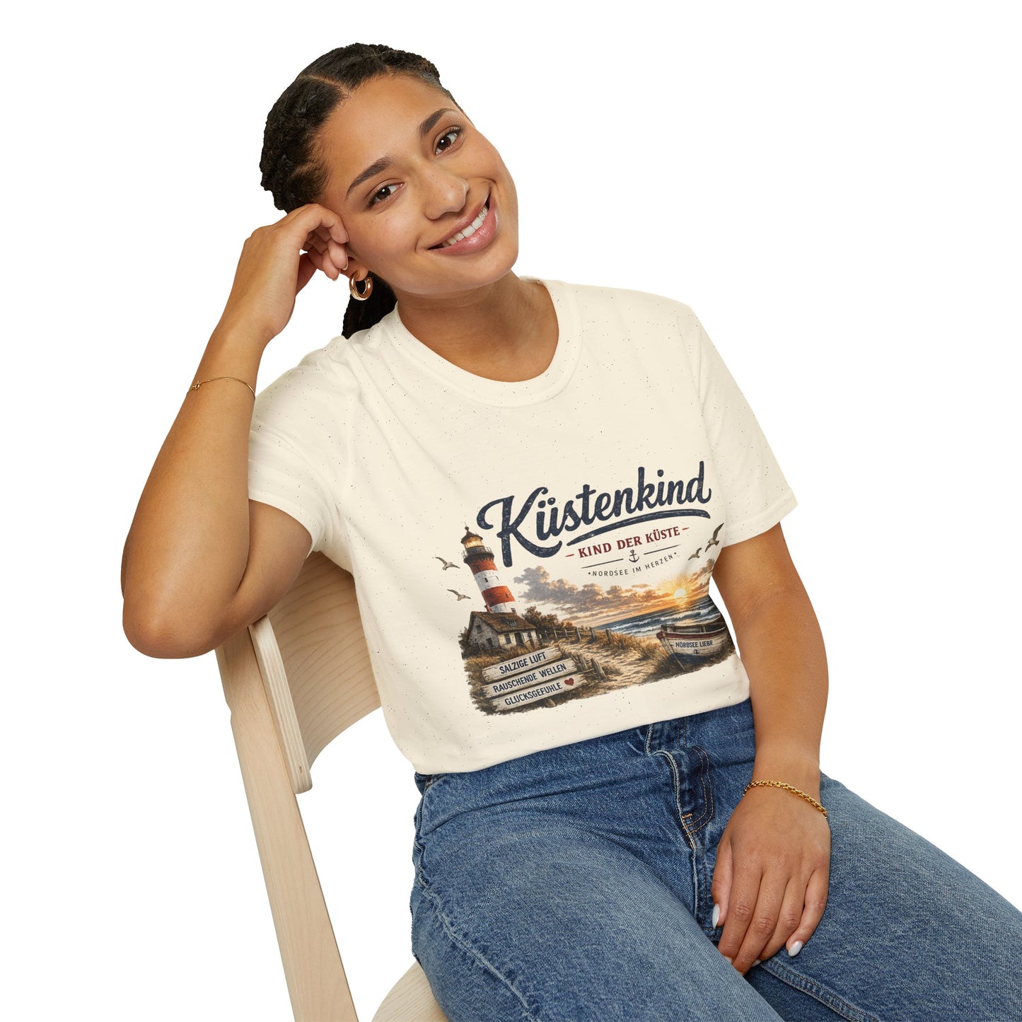 Küstenkind T-Shirt – Kind der Küste | Nordsee im Herzen | Vintage Leuchtturm Strand Design | Maritimes Sommer Shirt