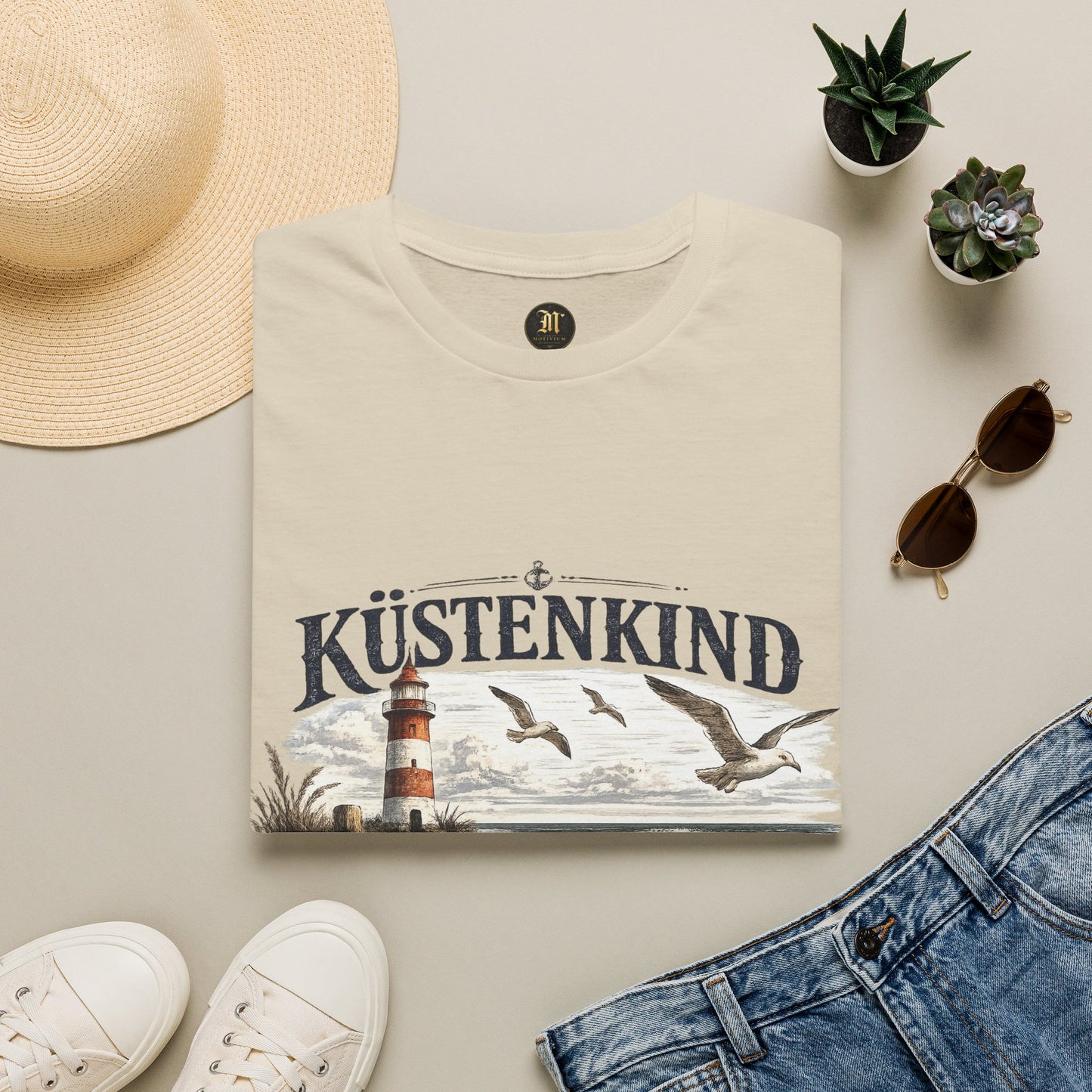 🌊 Küstenkind – Nordisch. Wild. Frei. | Vintage Nordsee T-Shirt mit Robbe & Leuchtturm