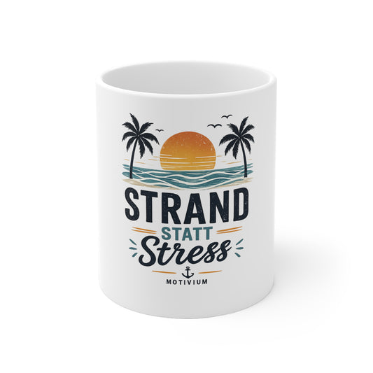 Strand statt Stress Tasse – Vintage Strand Keramiktasse mit Palmen & Sonnenuntergang | Motivium Kaffeebecher