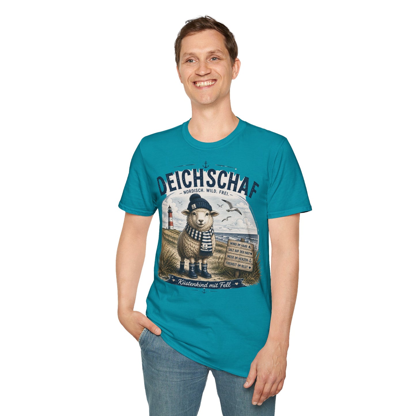 Deichschaf T-Shirt – Nordisch. Wild. Frei. | Maritimes Schaf für Nordsee- & Ostseefans