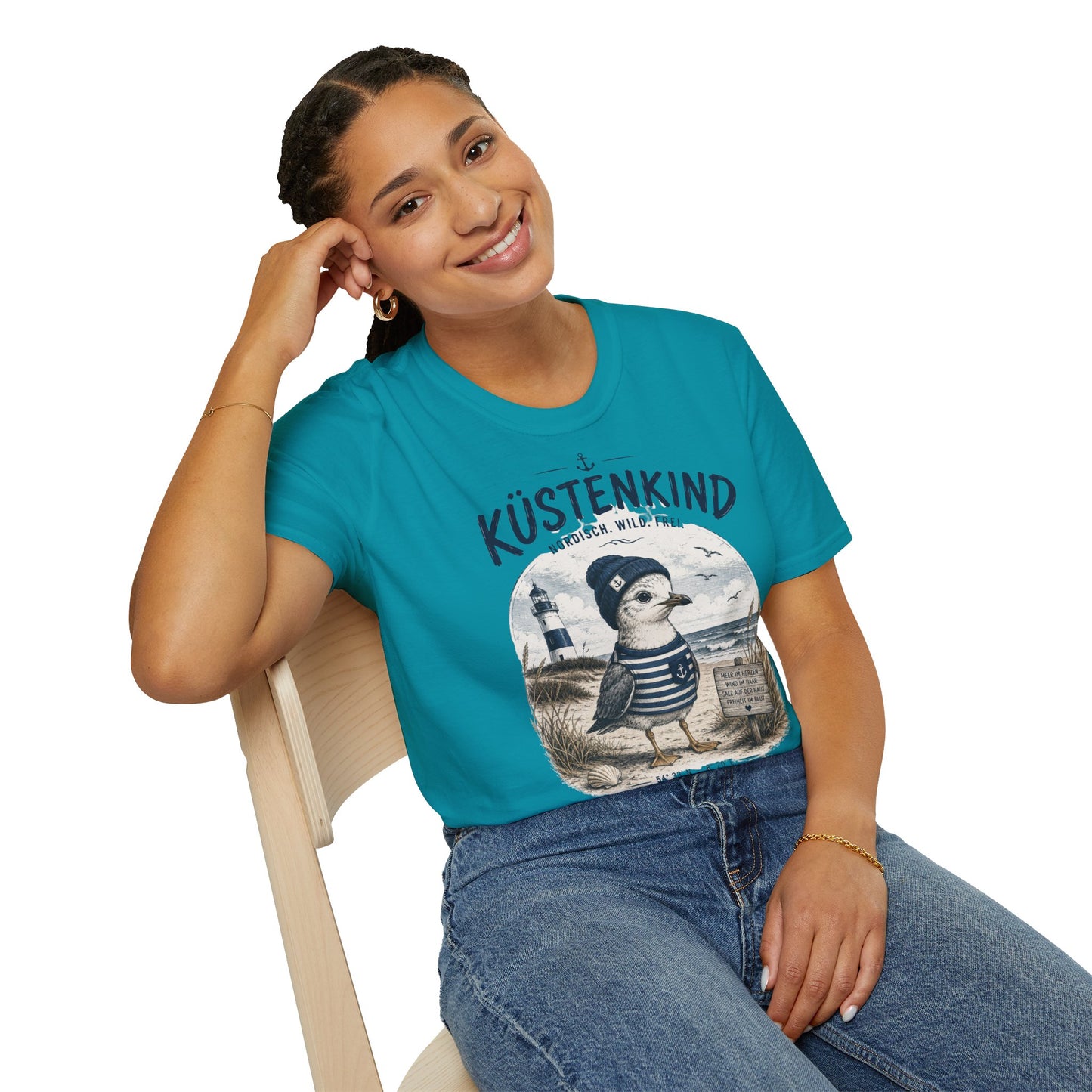 Küstenkind Möwe T-Shirt – Nordisch. Wild. Frei. | Maritimes Küstendesign für Nordsee- & Ostseefans