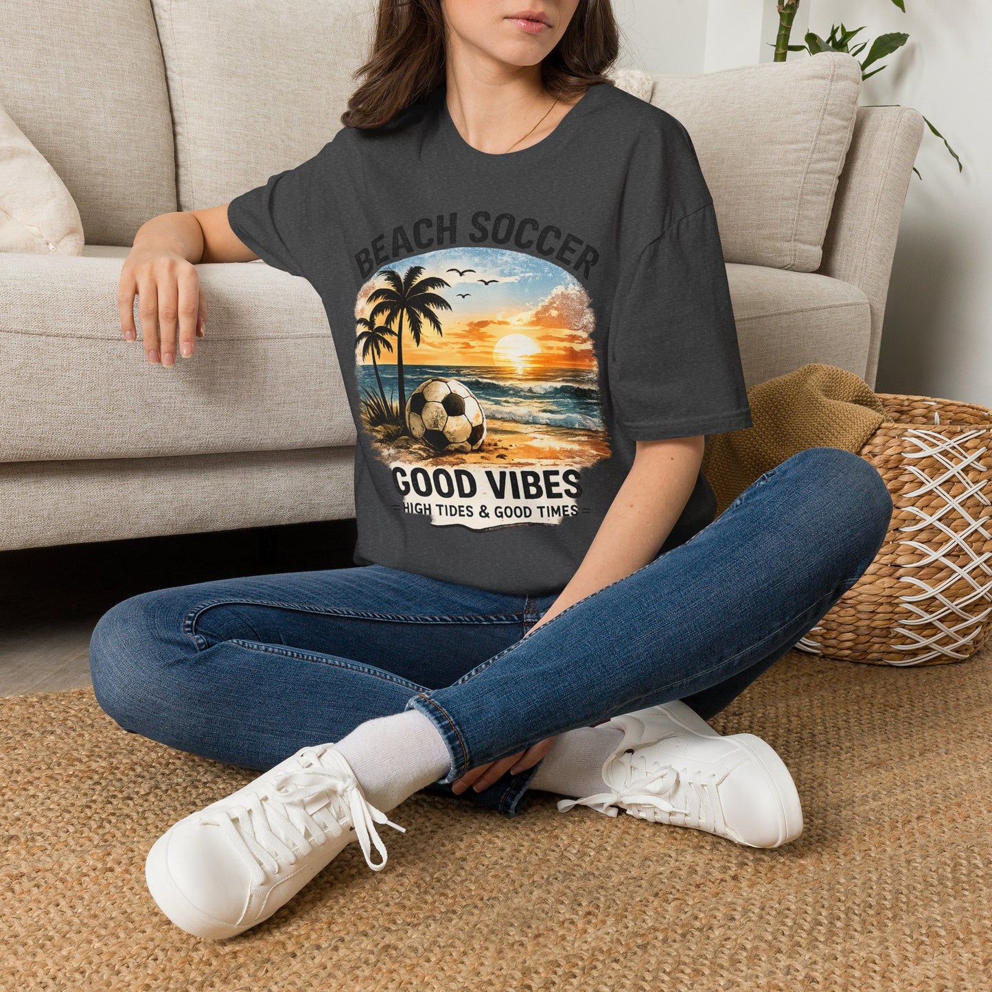 Beach Soccer – Good Vibes T-Shirt | Strandfußball & Sommer Feeling | High Tides & Good Times