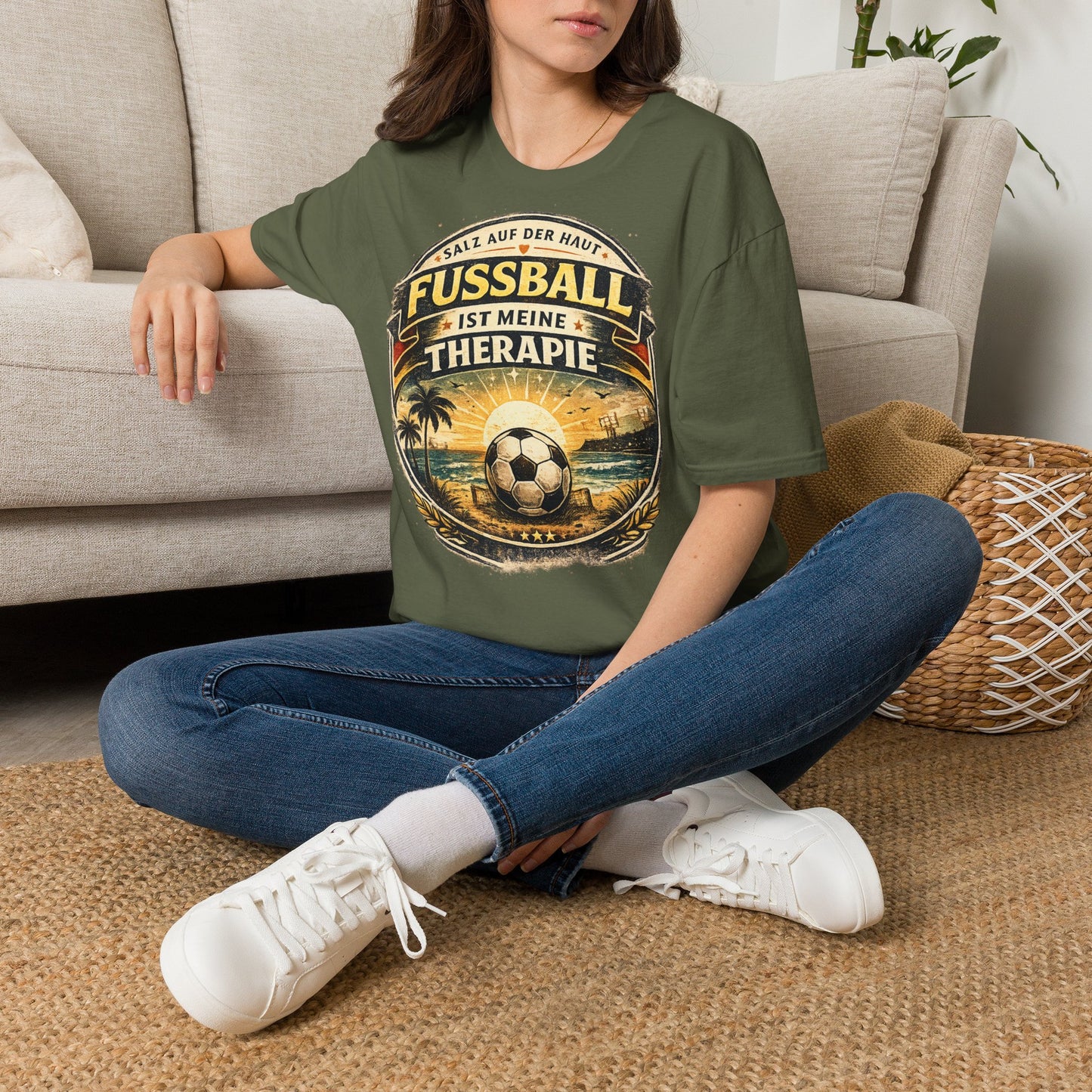 Fußball ist meine Therapie Shirt | Vintage Fußball Sommer Beach Lifestyle T-Shirt